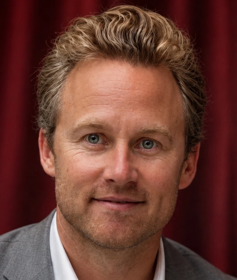 Richard Kettle, professional magician and founder of Ketsy&rsquo;s Young Magicians